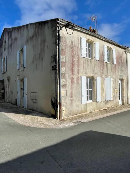 Appartement Vue Sur La Charente Soubise Exteriér fotografie